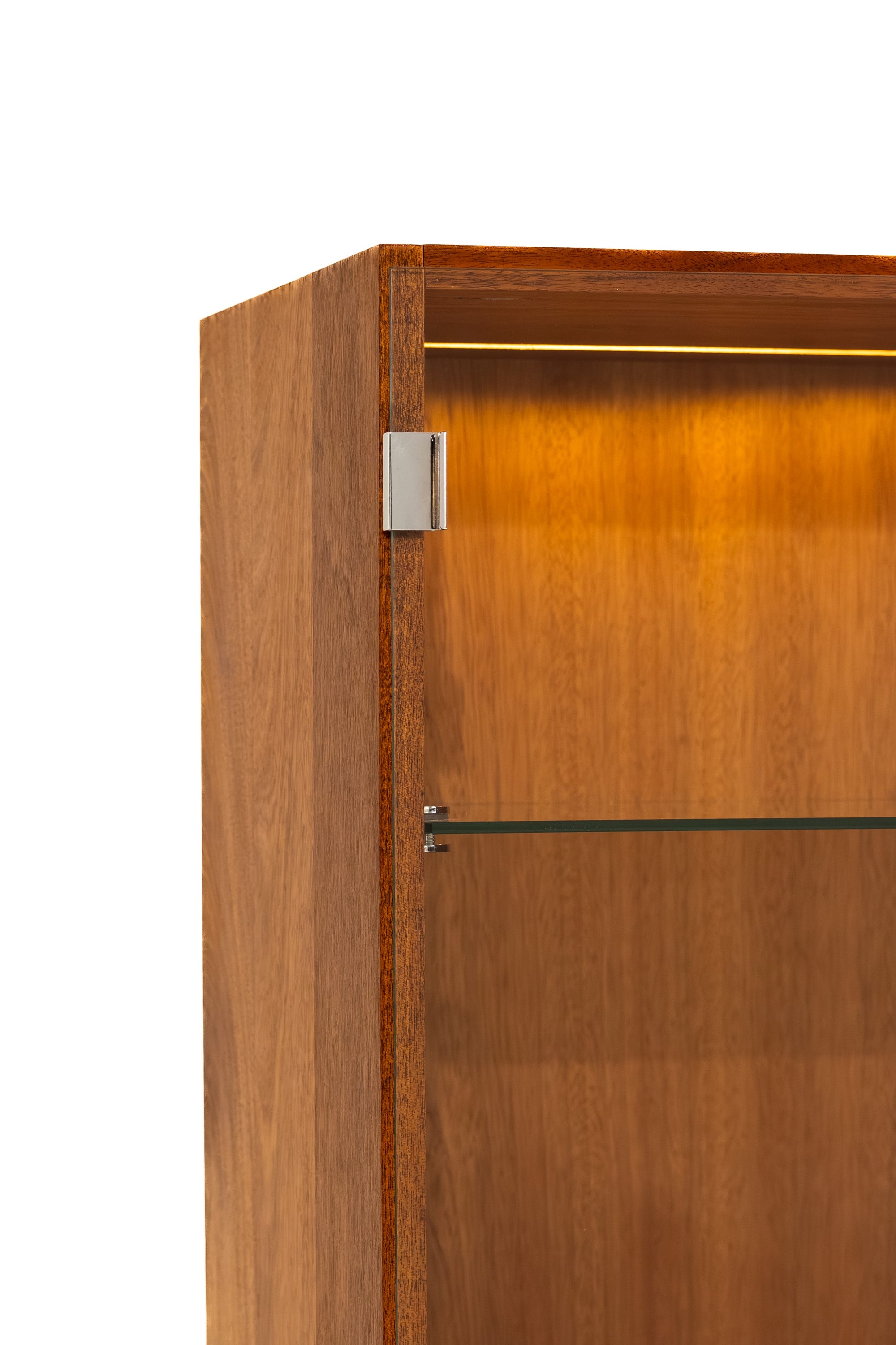 OFONE Cabinet 002